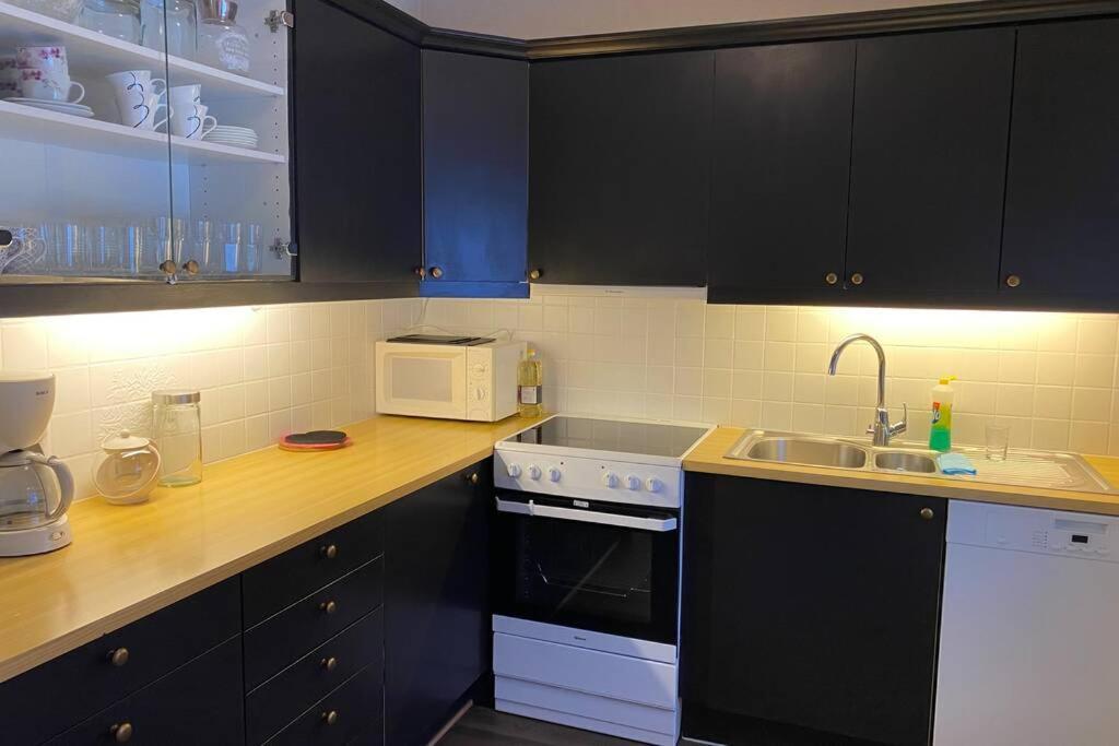 Koselig Hus Til Leie Pa Stokmarknes I Vesteralen Apartment Luaran gambar